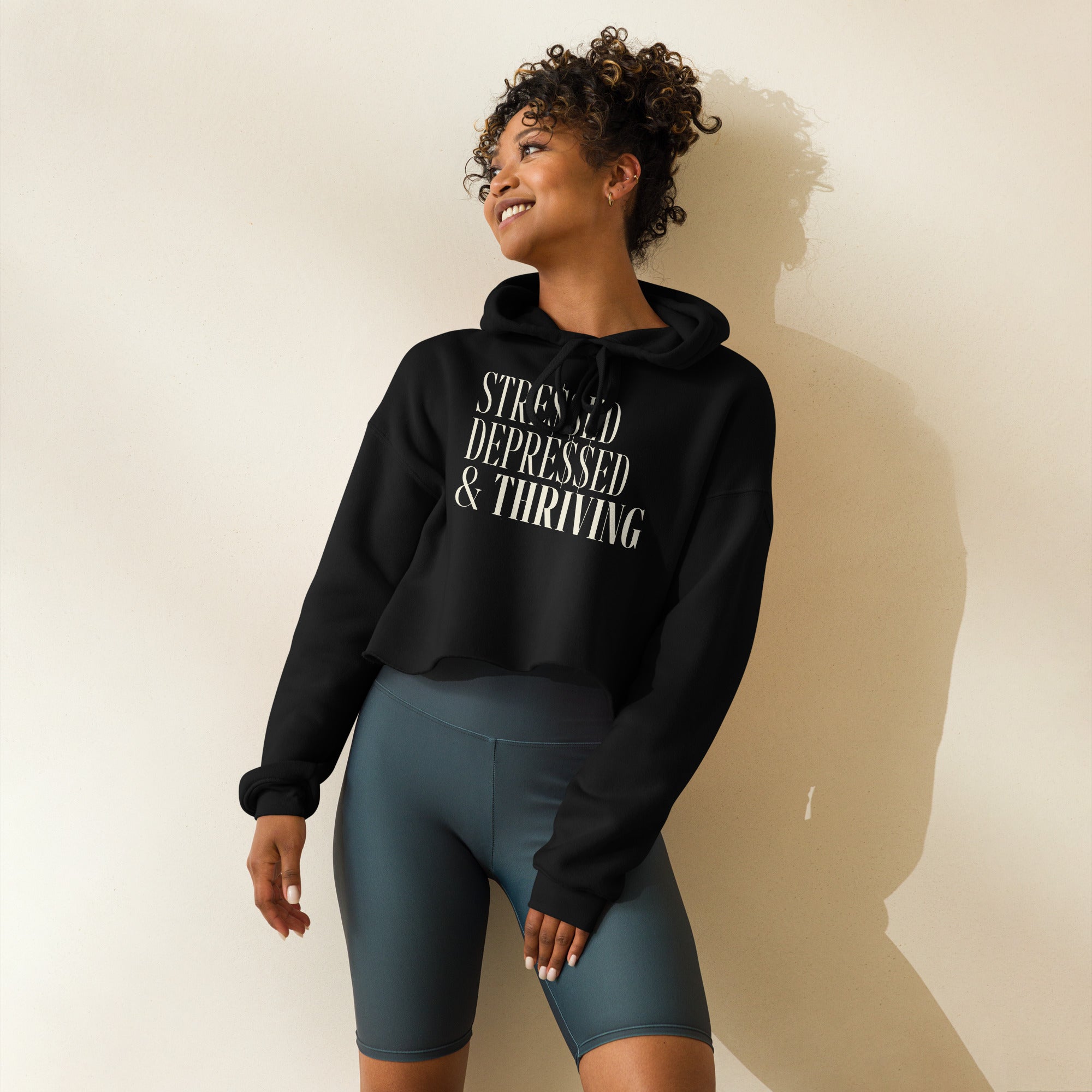 Crop Hoodie - templatemercado